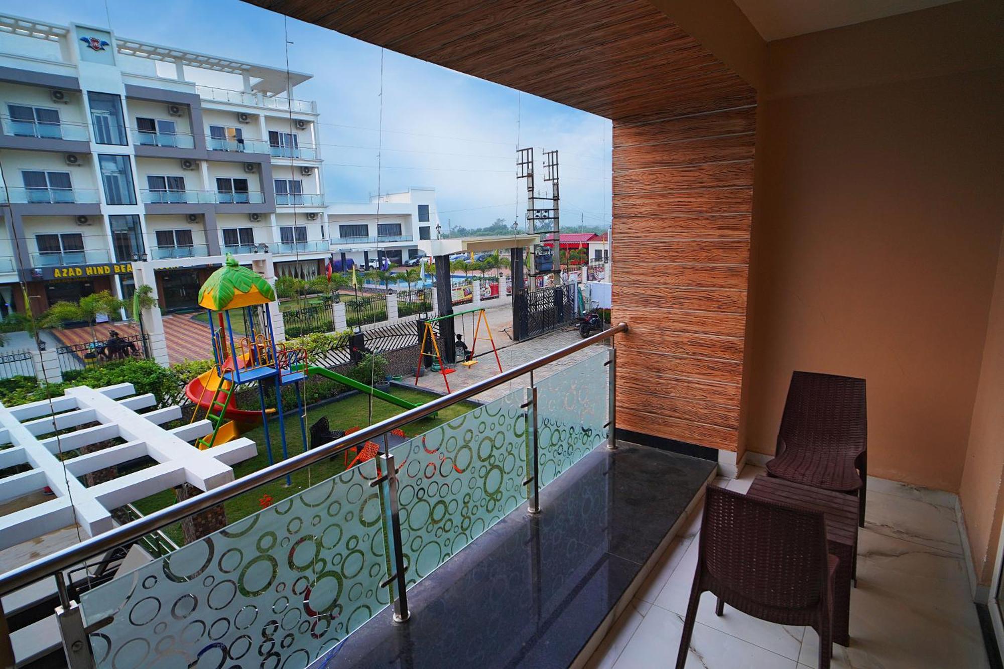 Royal Palace Beach Resort Walking Distance 1 Minutes ماندارموني المظهر الخارجي الصورة